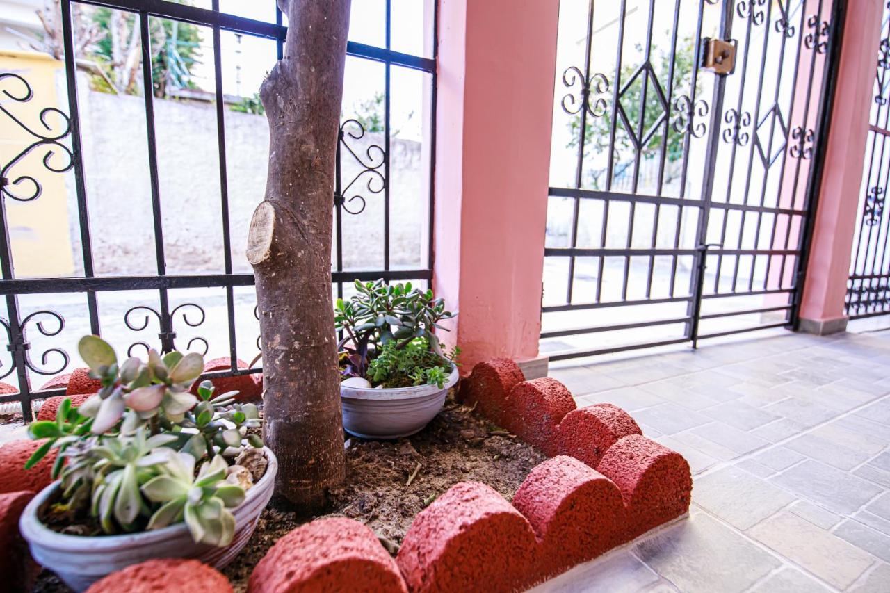 Helena'S Studio Volos Exterior photo