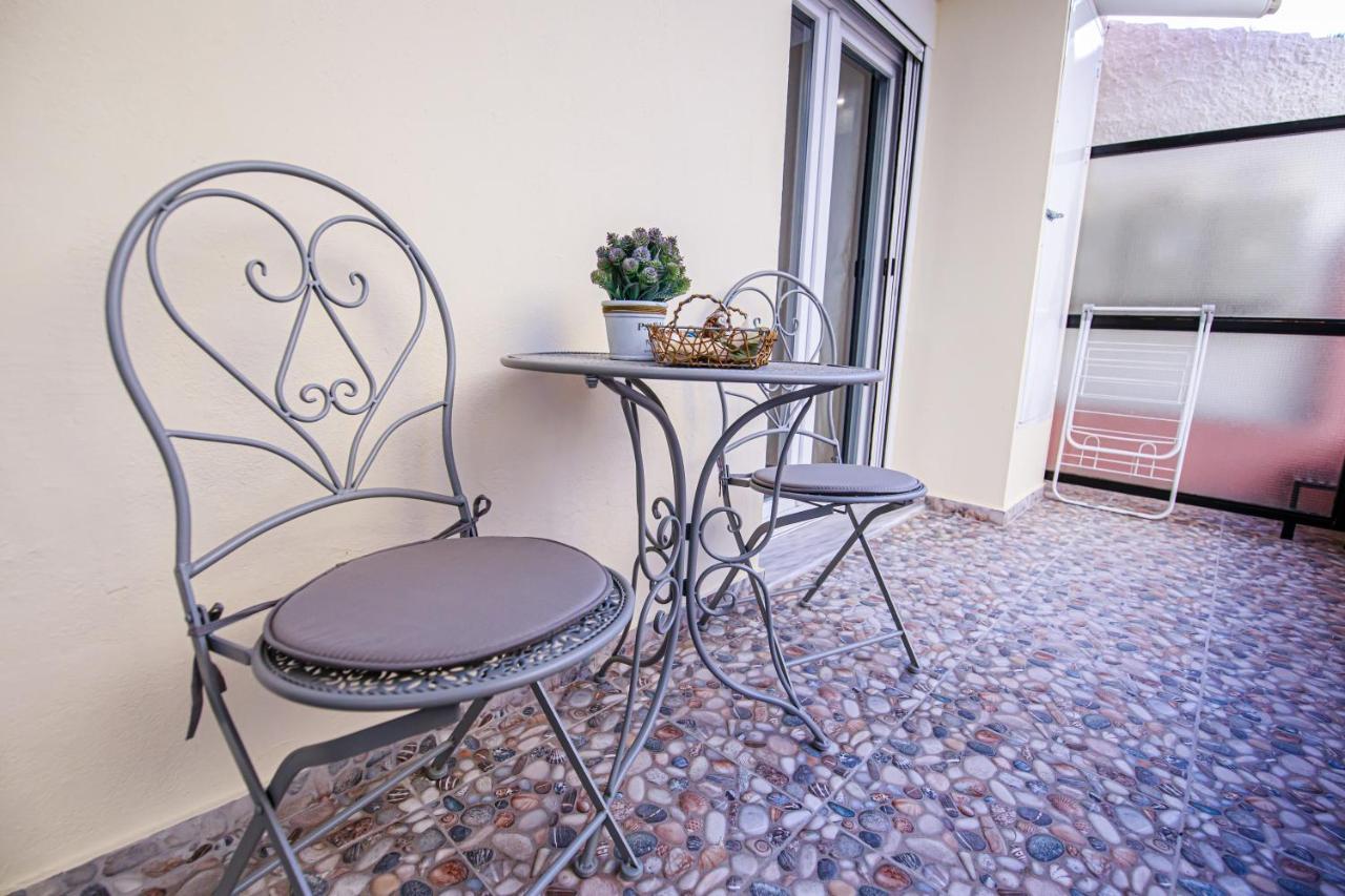Helena'S Studio Volos Exterior photo